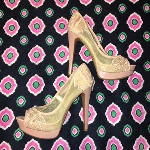 Jessica Simpson heels